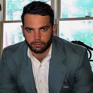 Meet your Posher, Hunter